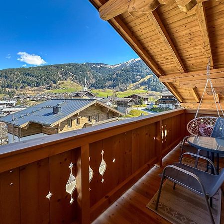 Bergfried Appartements - Ski In Ski Out, Inklusive Sommerkarte, Zentral Mit Ausblick Ueber קפרון מראה חיצוני תמונה